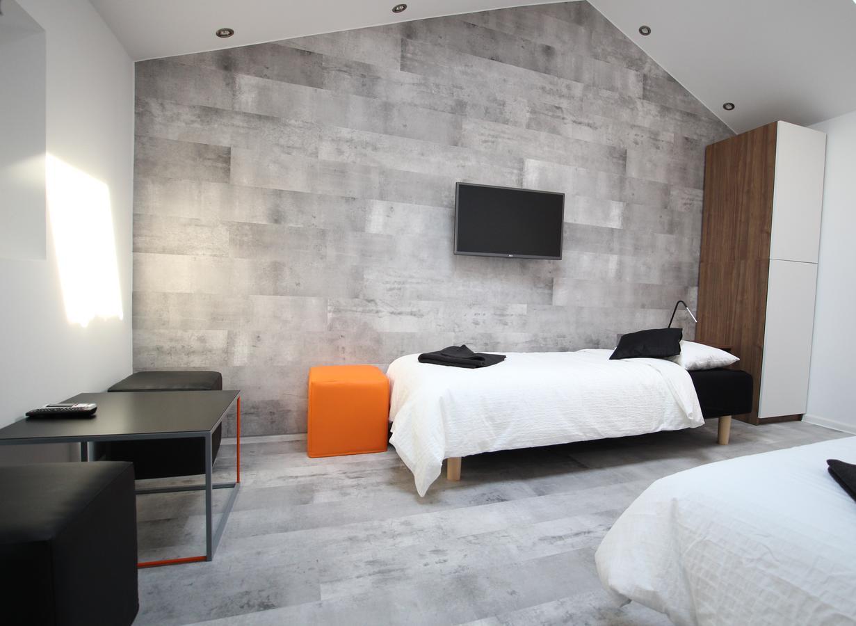 Rainbow Apartments 1 Krakow Ngoại thất bức ảnh
