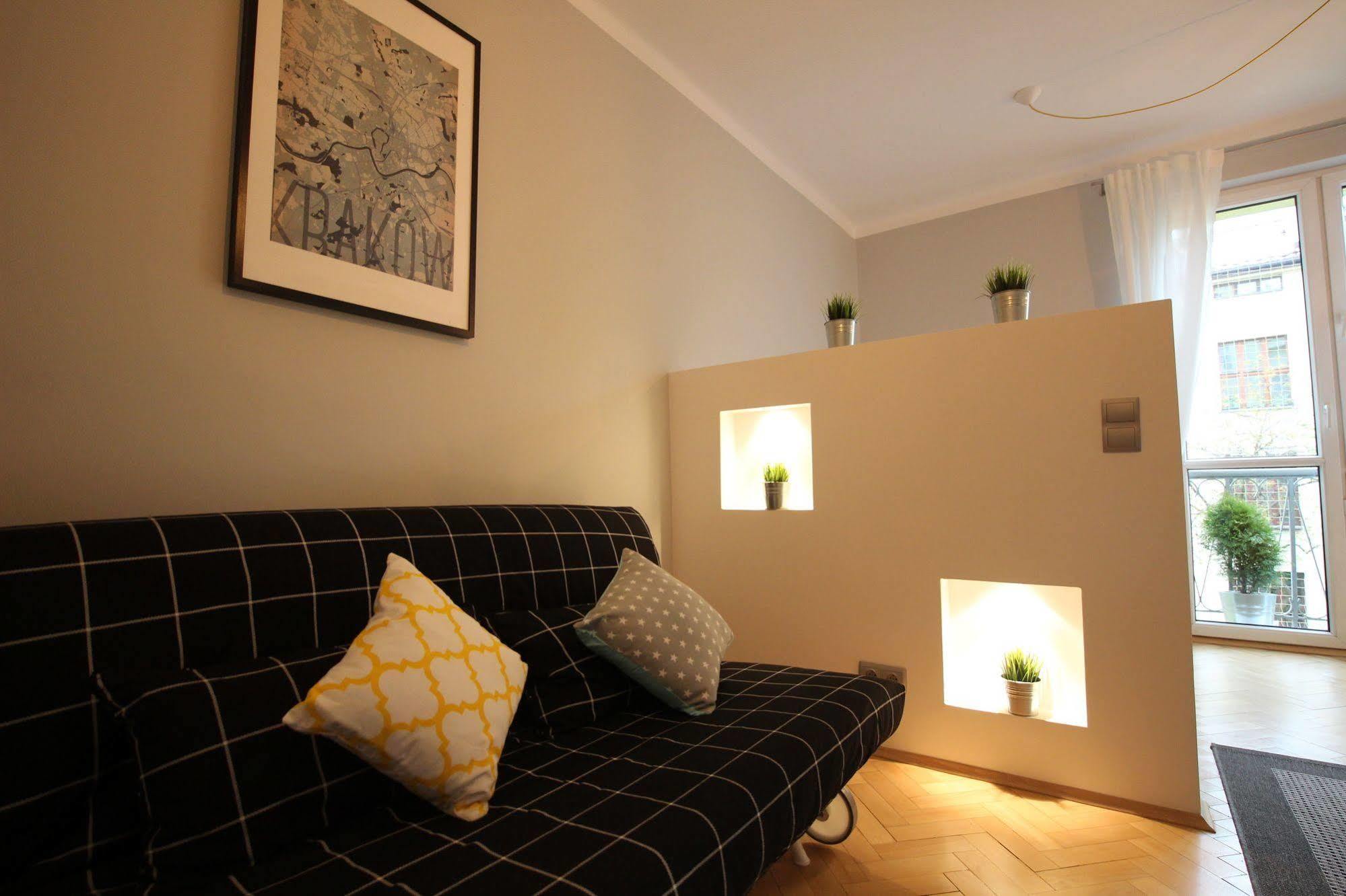Rainbow Apartments 1 Krakow Ngoại thất bức ảnh