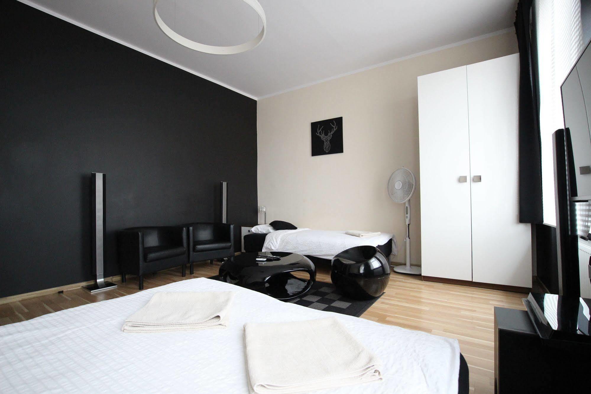 Rainbow Apartments 1 Krakow Ngoại thất bức ảnh