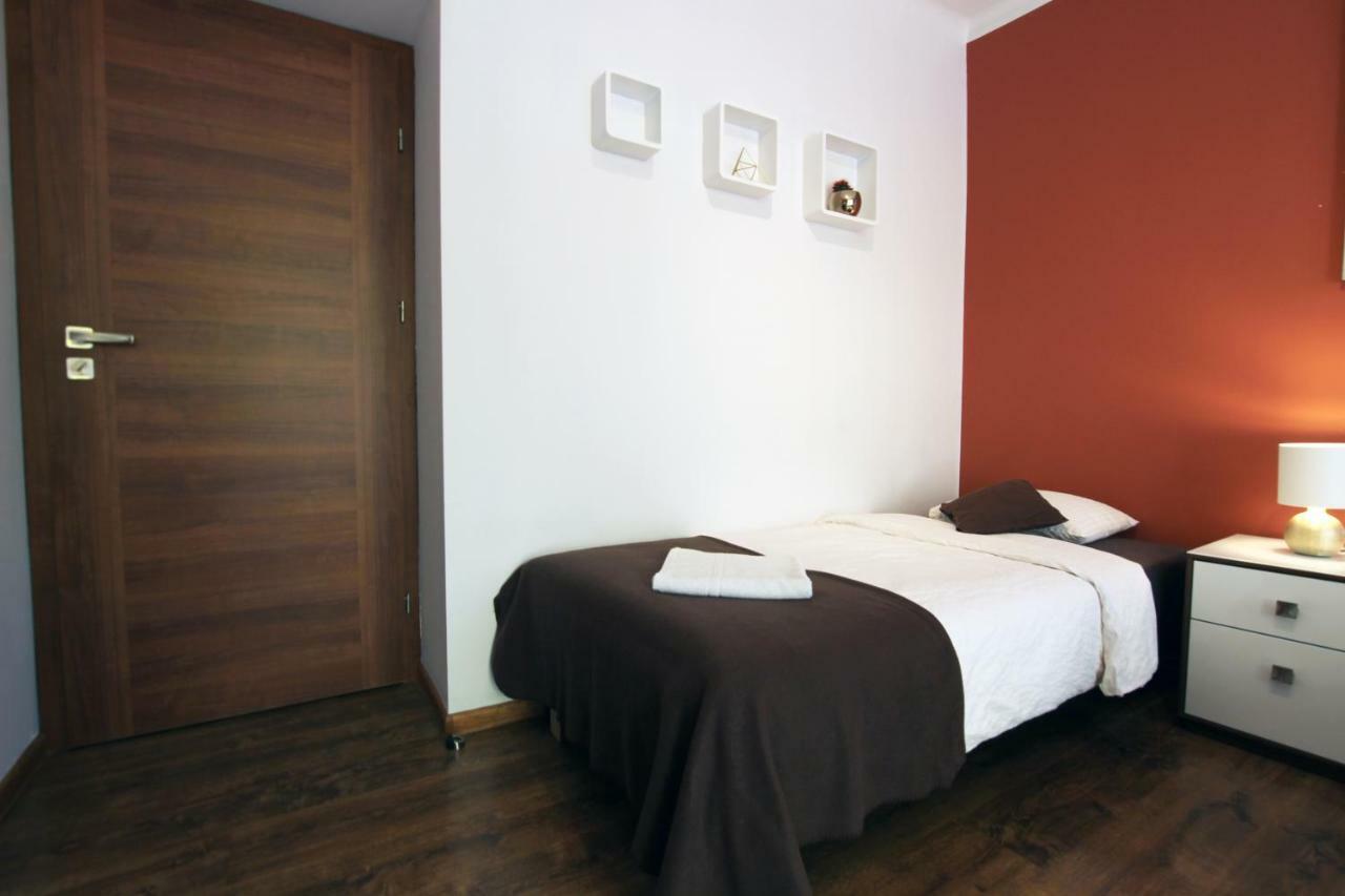 Rainbow Apartments 1 Krakow Ngoại thất bức ảnh